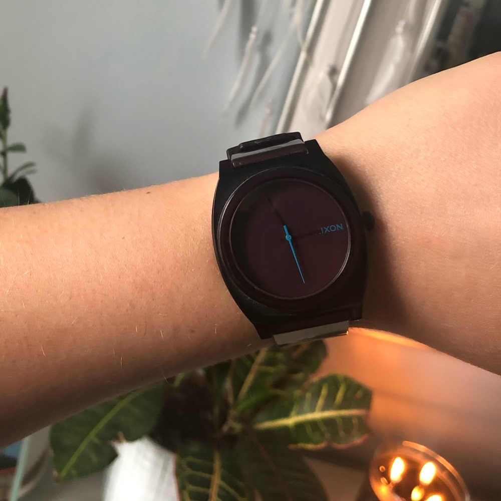 Nixon The Time Teller P Watch